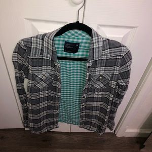 American Eagle flannel, size 6